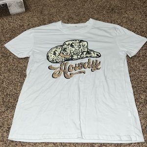 Women’s small white T-shirt